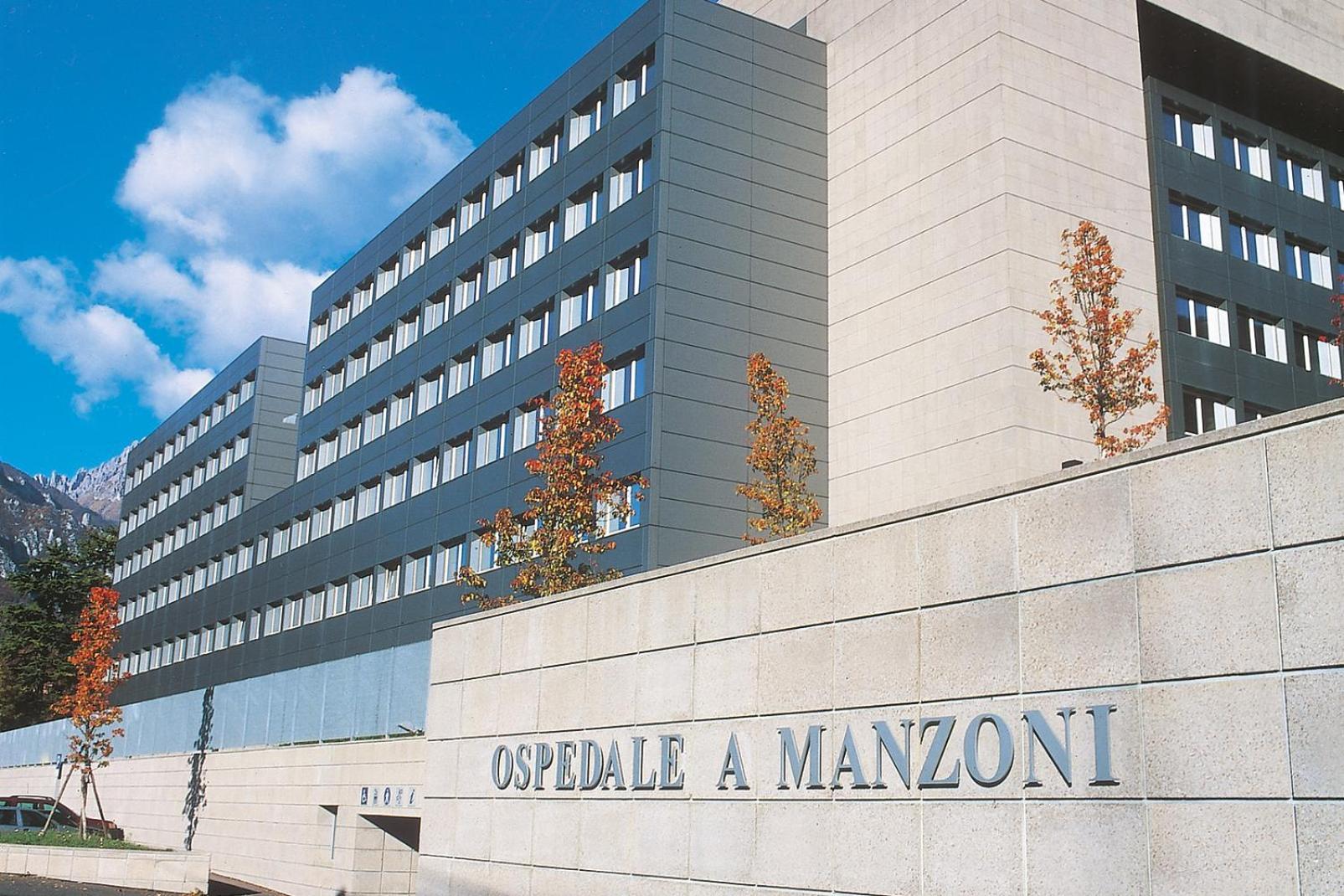 Manzoni Apartment Lecco Exterior photo